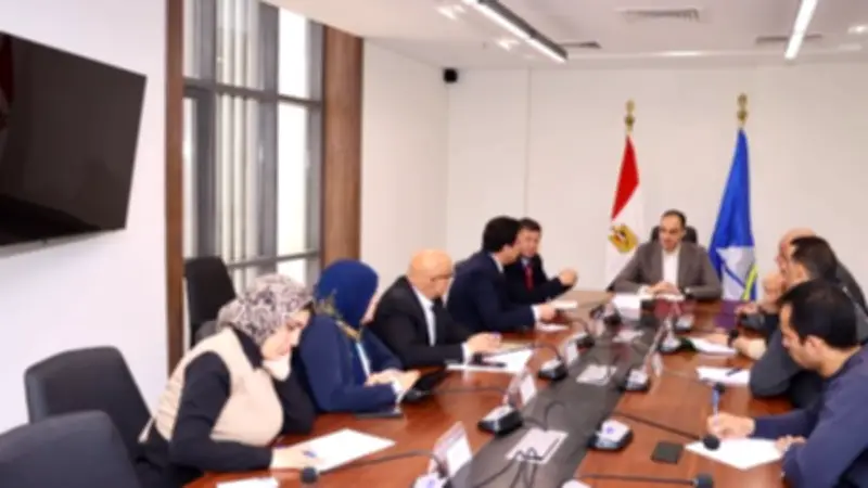دمياط تطلق مشروع الطفطف الكهربائي في رأس البر لتعزيز السياحة وحماية البيئة