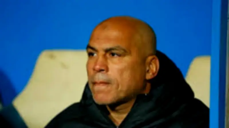 عروض عربية ومحلية تنتظر محمد يوسف.. والمدرب يترقب قرار الأهلي بشأن منصب المدير الرياضي