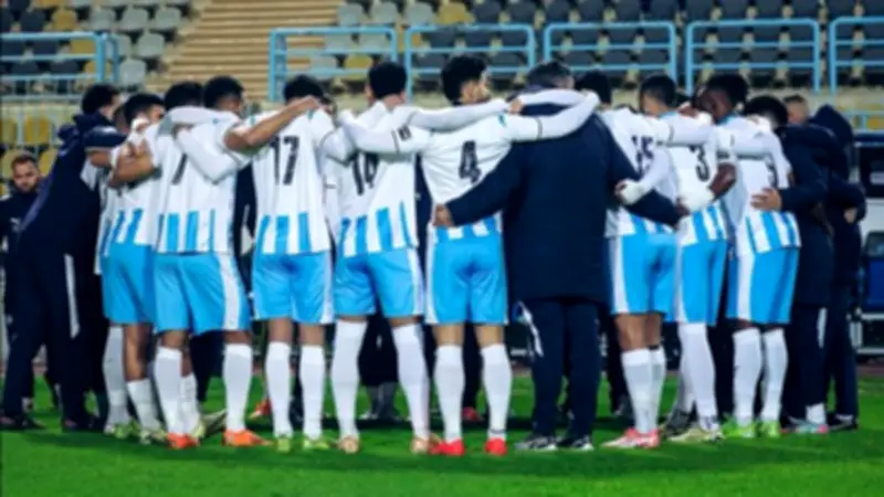 بيراميدز يواجه الزمالك في صراع الصدارة بالدوري المصري الممتاز