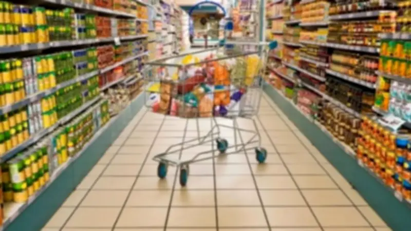 الحكومة تؤكد استمرار جهود توفير السلع الأساسية ومواجهة تداعيات الحرب الإقليمية