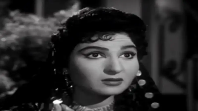 نعيمة عاكف: من السيرك إلى العالمية.. رحلة فنية قصيرة انتهت بالسرطان