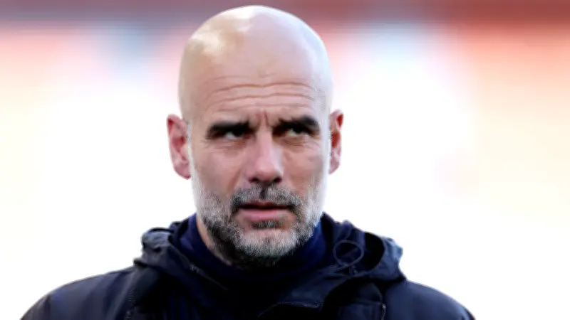 جوارديولا يشيد بثقة مانشستر سيتي بعد إقالة روسينيور من تشيلسي