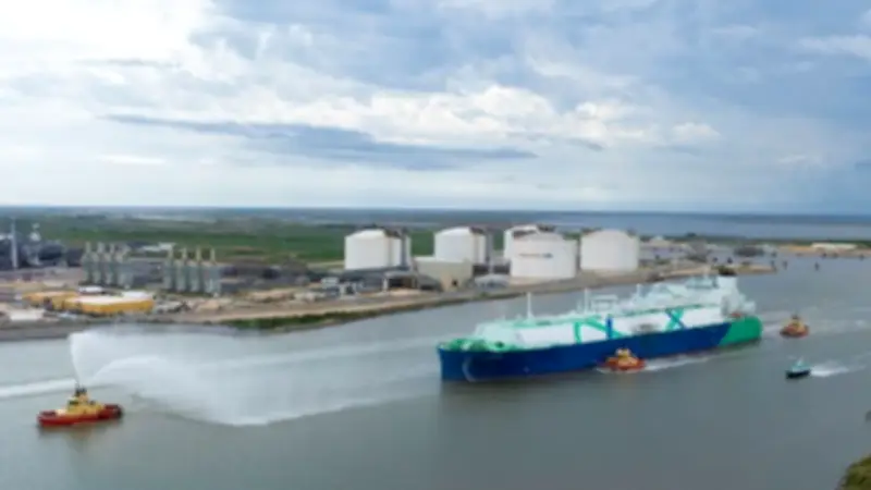 قطر تعلن نجاح تصدير أول شحنة غاز من مشروع جولدن باس في أمريكا