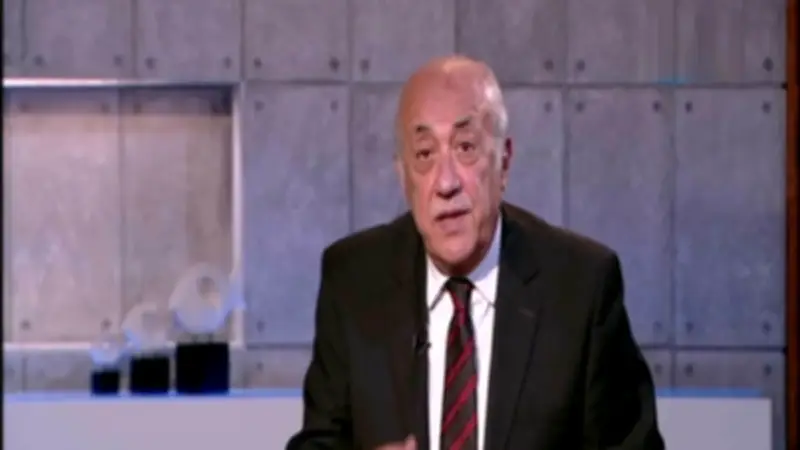 فتحي سند: حسم الدوري مرهون بالقمة الثلاثية والأهلي الأقل فنيًا