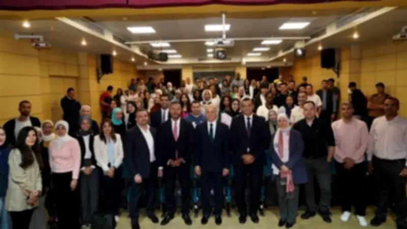 نائب رئيس البورصة: نشر الثقافة المالية محور أساسي لدعم الشمول المالي