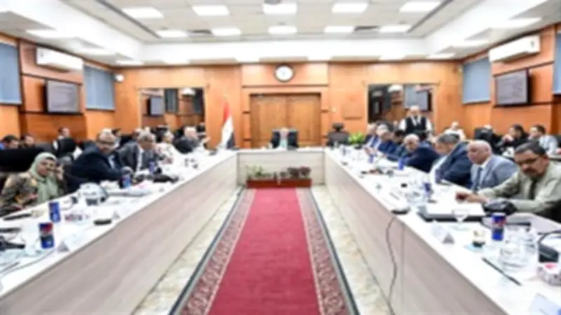 نقلة نوعية في تشغيل محطات الصرف الصحي.. رئيس القابضة للمياه يعلن الخطط