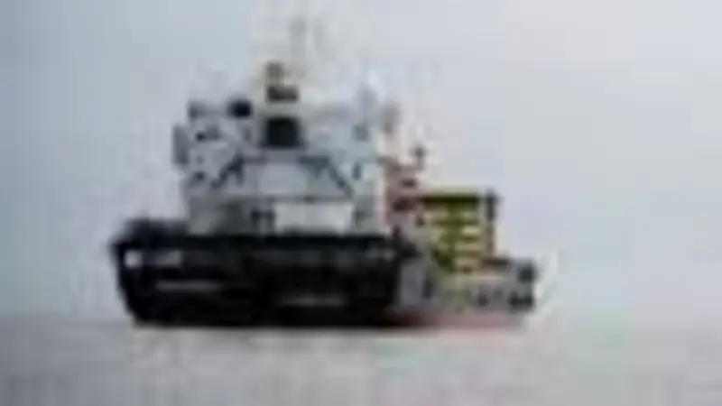 وزارة الحرب الأمريكية تعترض ناقلة نفط إيرانية في المحيط الهندي