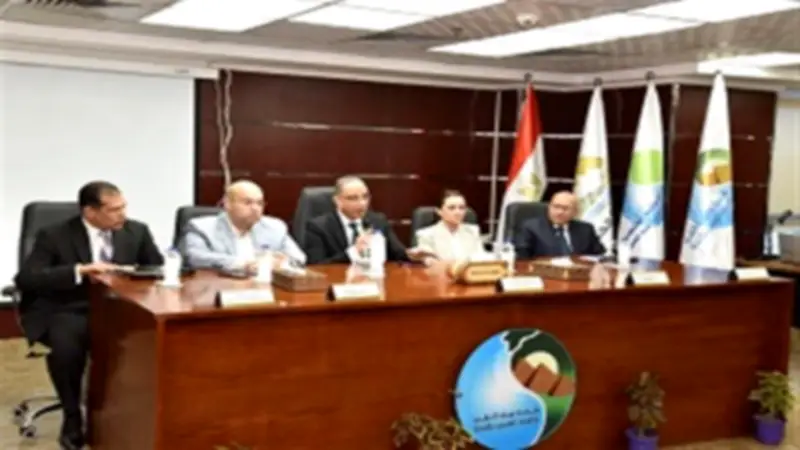 محافظ الجيزة يترأس اجتماعاً موسعاً مع النواب لمتابعة خدمات المياه والصرف