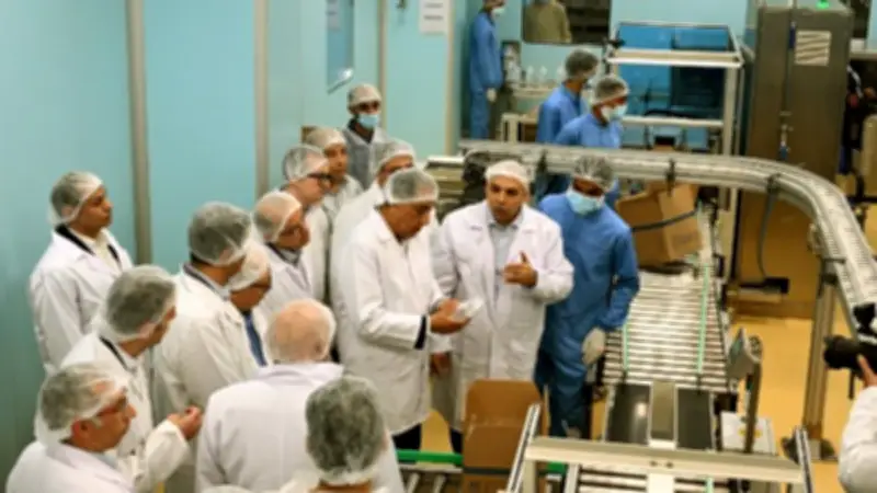 مدبولي: قطاع الدواء على رأس أولويات الدولة وافتتاح توسعات مصنع محاليل وريدية