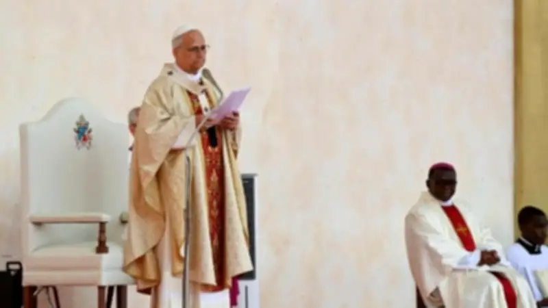 بابا الفاتيكان يختتم زيارته لغينيا الاستوائية برسالة عن تحرير كلمة الله
