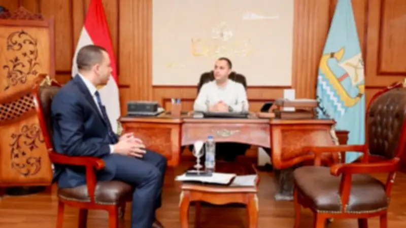 محافظ كفر الشيخ: دعم المشروعات الصغيرة والمتوسطة وتمكين الشباب أولوية