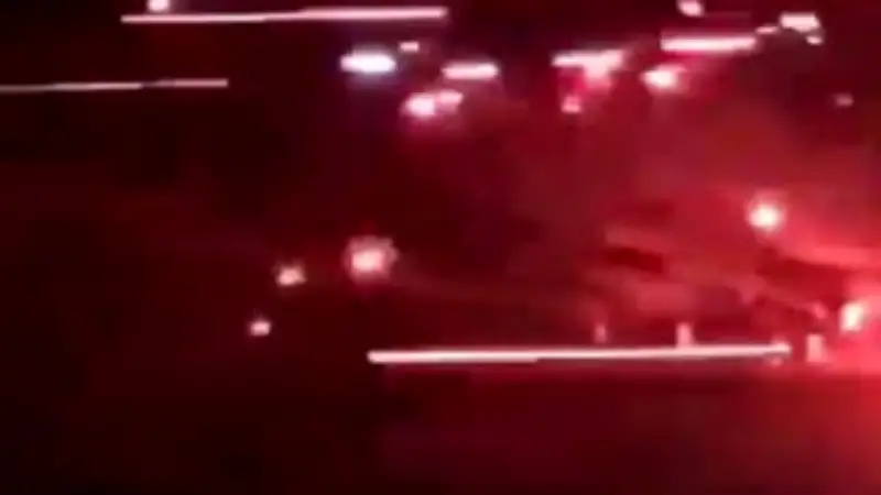 تفعيل الدفاعات الجوية الإيرانية في طهران لمواجهة أهداف معادية وانفجارات