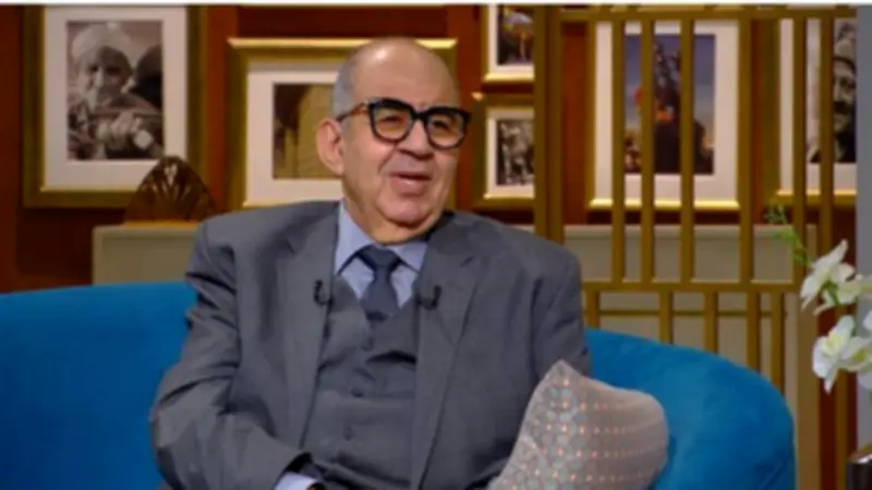 محمد التاجي يغادر المستشفى بعد جراحة فتق البطن الناجحة