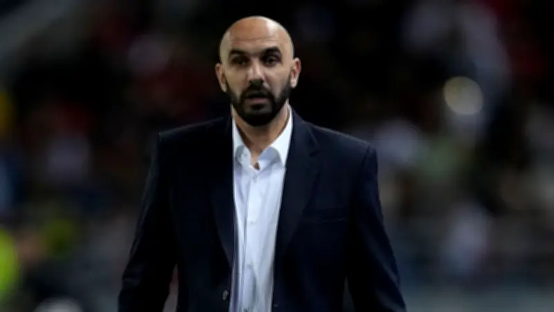 وليد الركراكي مرشح لتدريب مارسيليا في الموسم المقبل
