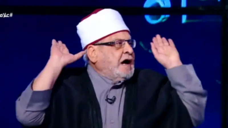 أحمد كريمة: غطاء وجه المرأة بالحج والعمرة يوجب الفدية كالرجل