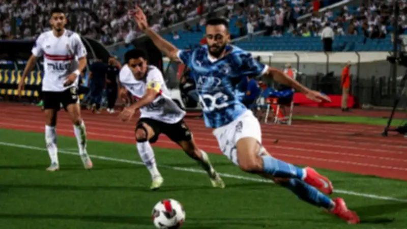 إسلام صادق يعلق على فوز الزمالك على بيراميدز ويؤكد: الفارس الأبيض في الصدارة