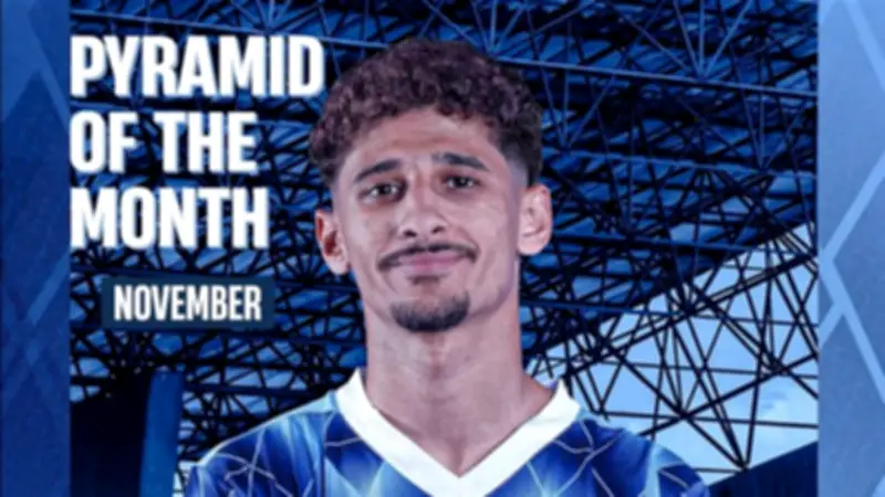 إصابة أحمد عاطف قطة بكسر في الأنف بعد اصطدام مع ماييلي في مباراة الزمالك
