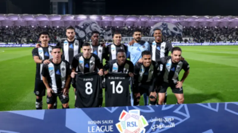 الشباب يهاجم حكم مباراة الريان: افتقد لأبسط معايير العدالة