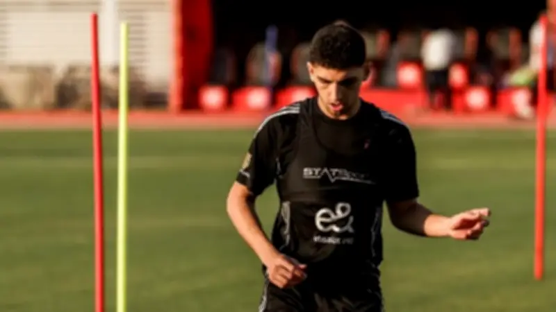 كوكا يتصدر المشهد لتعويض بلعمري في الأهلي