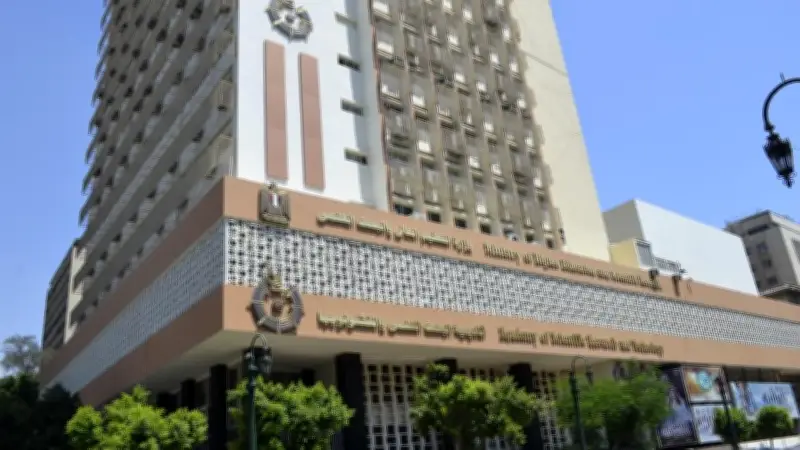أكاديمية البحث العلمي تنشر ملف حقائق عن البوليمرات الخضراء