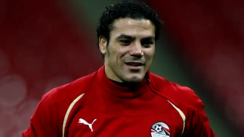 عمرو زكي يدافع عن ناصر منسي ويهاجم منتقديه: الاحترام واجب