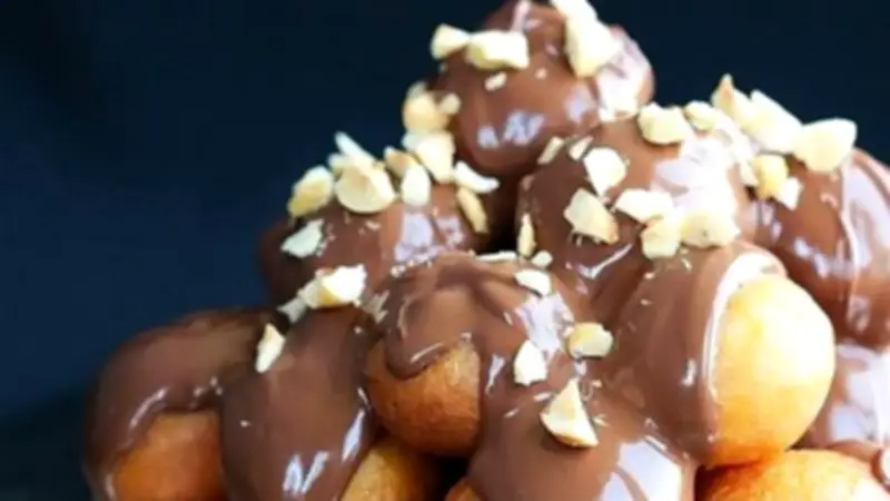 طريقة عمل الزلابية بالنوتيلا: حلوى شهية لإسعاد الصغار