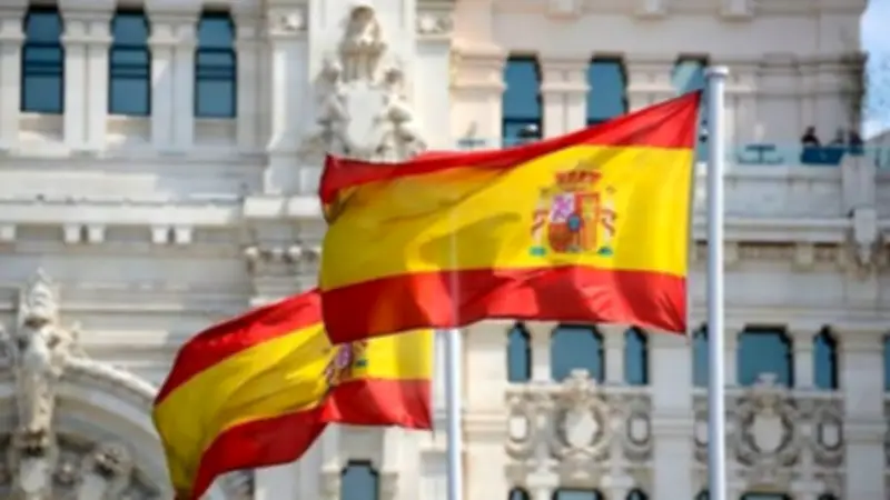 أمريكا تهدد بمعاقبة إسبانيا لعدم دعمها عملياتها ضد إيران