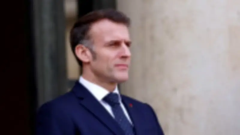 ماكرون يدعو أوروبا لدعم لبنان ويعلن مؤتمراً لإعادة الإعمار