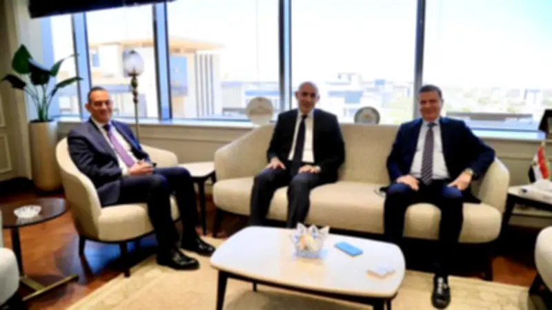 وزيرا الزراعة والتعليم يبحثان التوسع في مدارس التكنولوجيا التطبيقية الزراعية