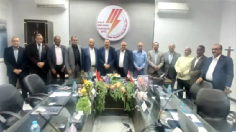 شركة المحطات المائية تكرم قياداتها تقديراً لمسيرتهم المهنية