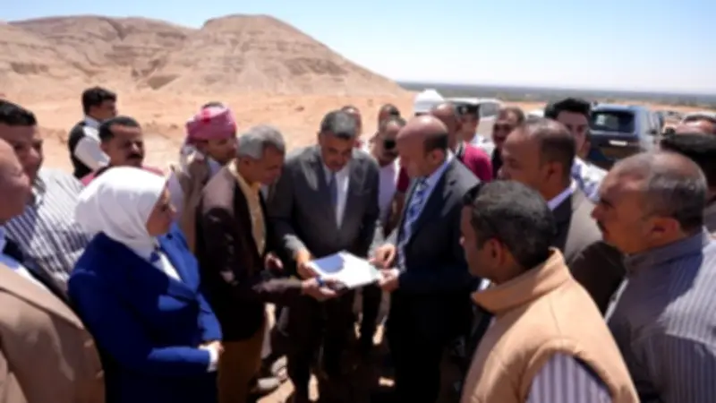 محافظ أسيوط يتابع تنفيذ محور البداري – البحر الأحمر ويوجه بتسريع الأعمال