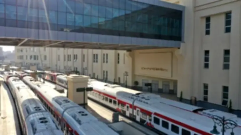 السكة الحديد تعتذر عن تأخير القطارات على خط القاهرة - الإسكندرية