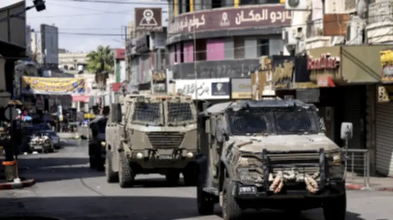 الاحتلال الإسرائيلي يعلن إحباط تهريب أسلحة من الأردن بطائرة مسيرة