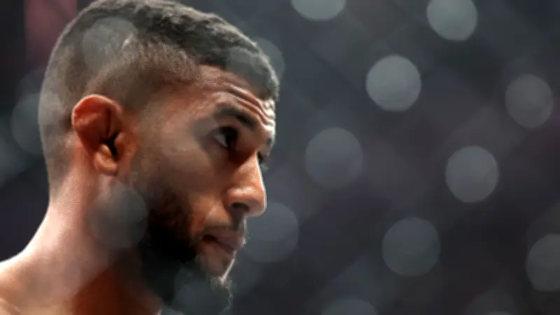 الأسطورة المغربية تحول مأساة شقيقه إلى وقود نحو المجد