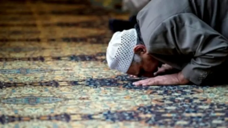 دار الإفتاء توضح سر قيام الليل في سورة المزمل والتخفيف الإلهي