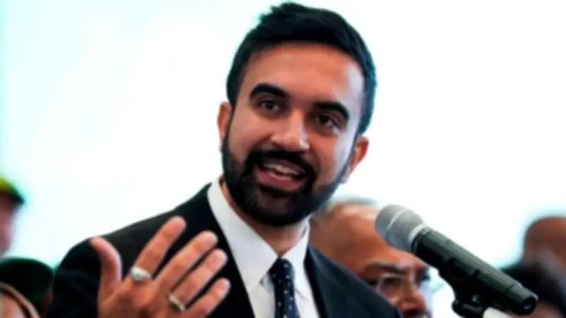 عمدة نيويورك يستخدم حق النقض ضد قانون حماية المعابد والمدارس