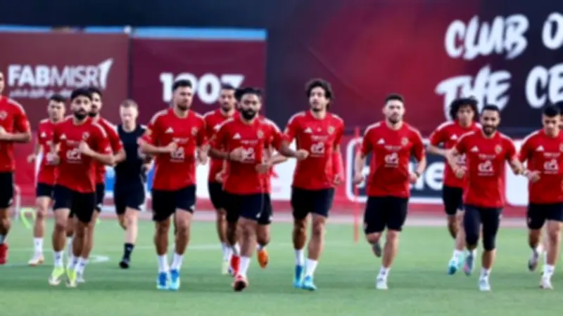 الأهلي يواصل تدريباته استعداداً لمواجهة بيراميدز في الدوري الممتاز