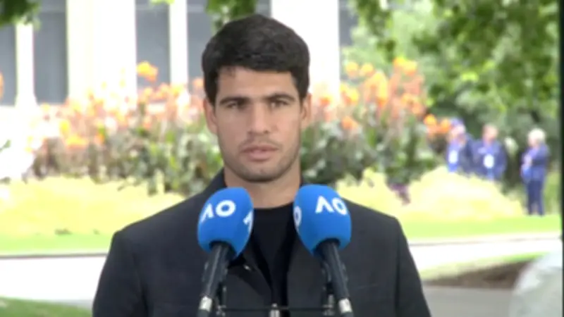 ألكاراز ينسحب من رولان جاروس وروما بسبب إصابة المعصم