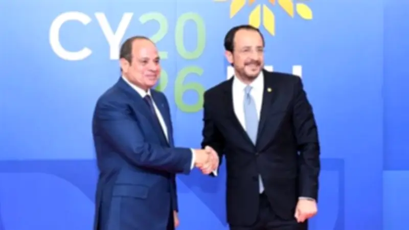 الرئيس السيسي يعود إلى مصر بعد مشاركته في الاجتماع التشاوري بنيقوسيا