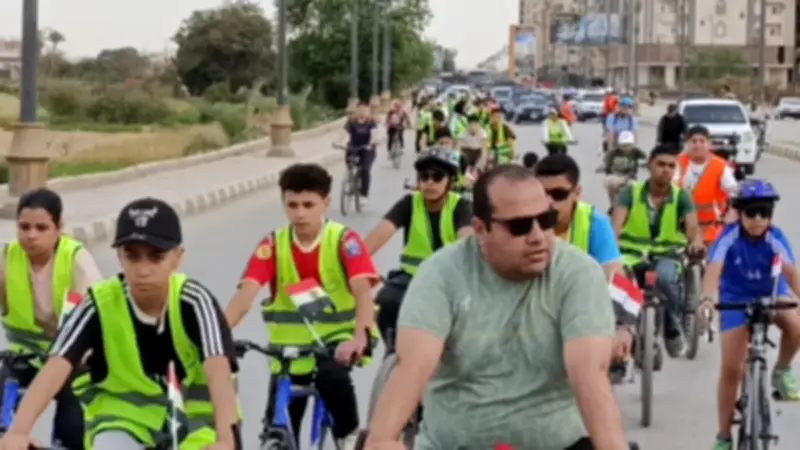 ماراثون دراجات على كورنيش بني سويف احتفالاً بذكرى تحرير سيناء