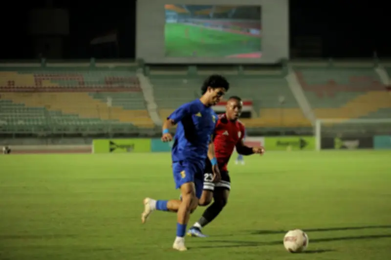 حسن الشاذلي يقود كهرباء الإسماعيلية أمام طلائع الجيش في الشوط الأول