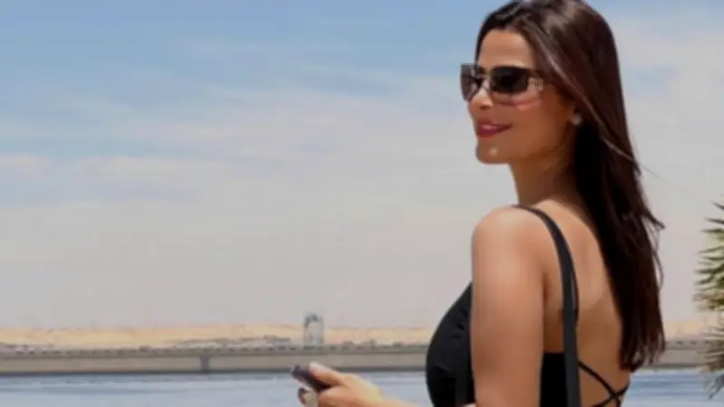 رانيا منصور تتألق بجمبسوت أسود في أحدث إطلالة صيفية عبر إنستجرام