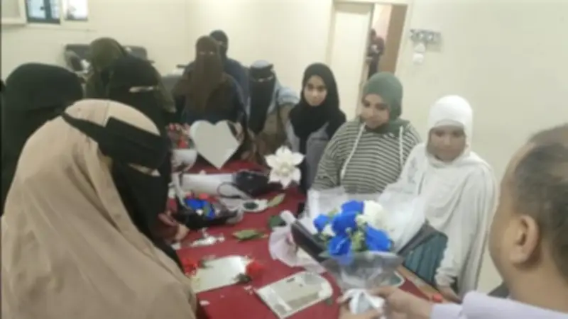 أسيوط تنظم برامج تدريبية لدعم مهارات الفتيات الحرفية بمراكز الشباب