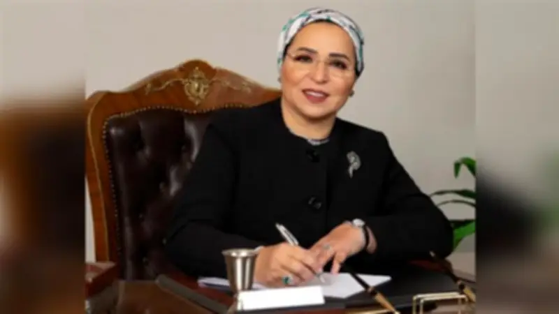 انتصار السيسي تحيي أبطال مصر في ذكرى تحرير سيناء وتتذكر الشهداء