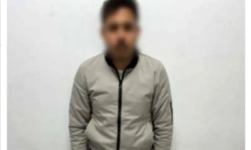 القبض على نصاب أوهم ضحاياه ببيع قطع غيار وهمية عبر السوشيال ميديا