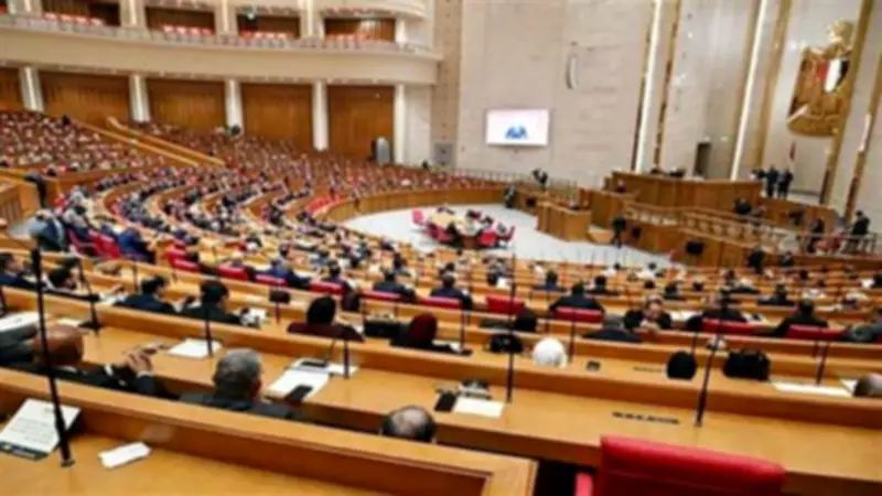 البرلمان يدرس إنشاء منصة وطنية للتواصل الاجتماعي