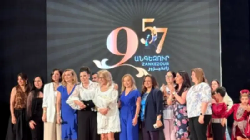 فرقة زانكيزور تحيي التراث الأرمني برقصات متوارثة عبر الأجيال على مسرح الجلاء