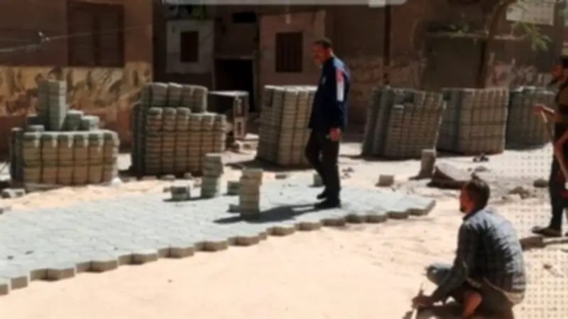الشرقية تواصل تطوير الشوارع الداخلية في الزقازيق وديرب نجم
