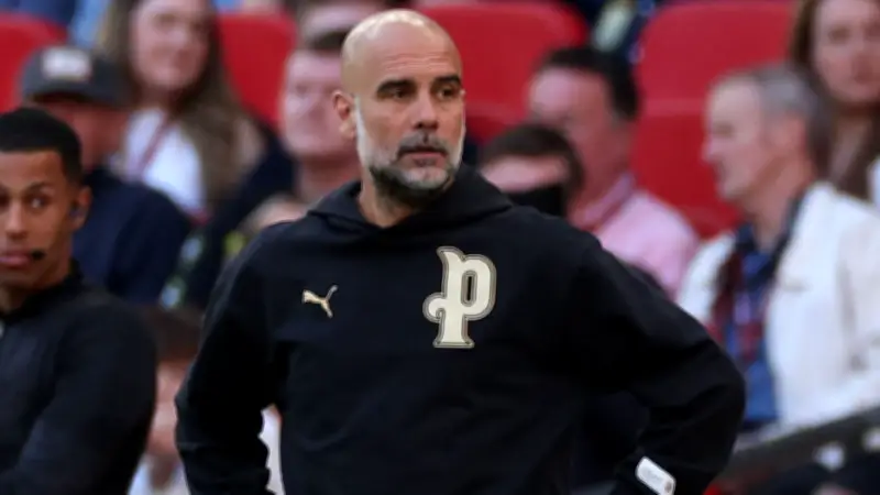 جوارديولا يصف رايندرز بـ"القاتل" بعد تأهل السيتي لنهائي كأس الاتحاد