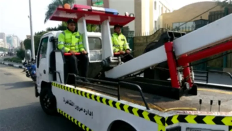 شكر من سيدة لمرور القاهرة لإنهاء أزمة سيارة مخالفة بسرعة